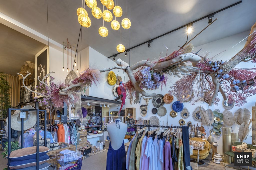 Boutique By Mamé Marseille mise en lumière by LM5P